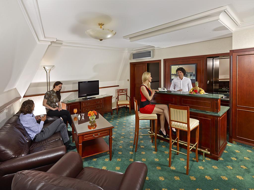 Hotel Stefanik Myjava Quarto foto